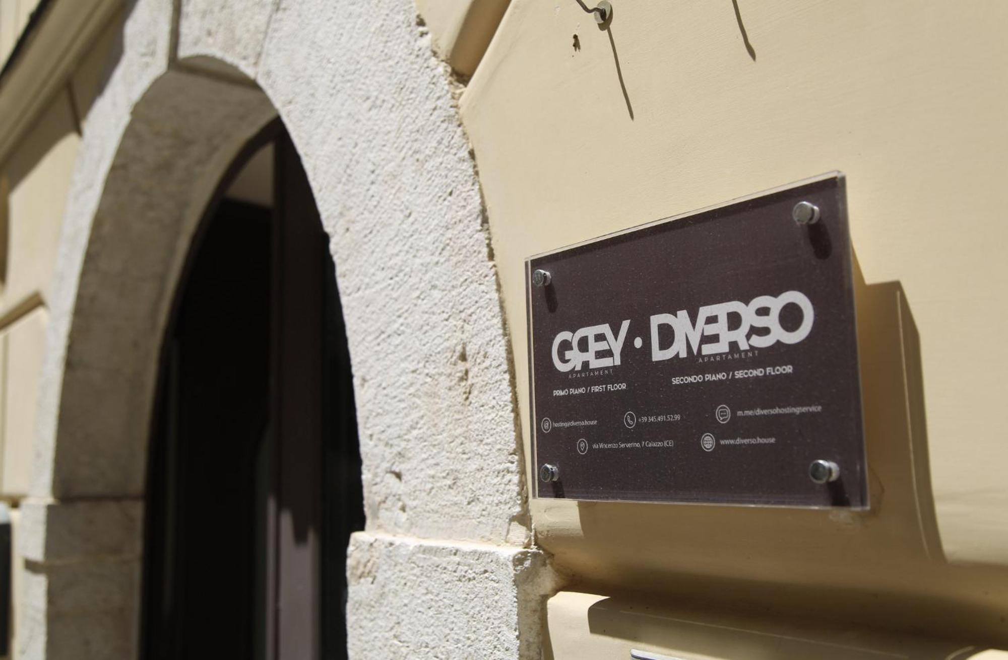 Grey Apartment Caiazzo Zewnętrze zdjęcie